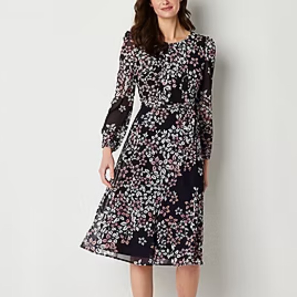 R&K Dresses & Skirts - R & K Originals Sleeveless Floral Midi Fit + Flare Dress - NWT